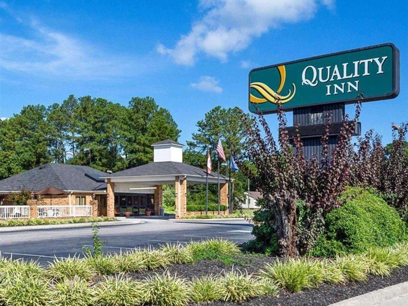 Quality Inn Petersburg Near Fort Gregg-Adams Exterior photo