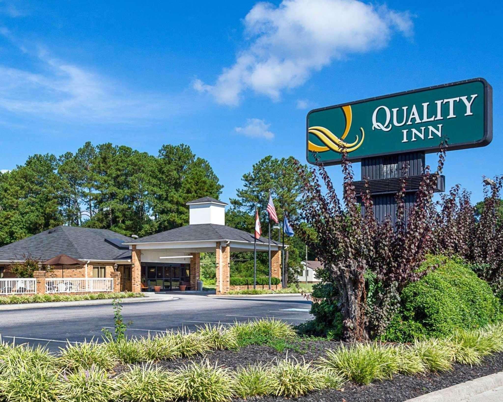 Quality Inn Petersburg Near Fort Gregg-Adams Exterior photo